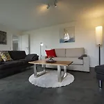 Haus Zwischen Den Deichen 3 *