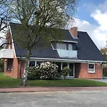 Haus Zwischen Den Deichen 3 *